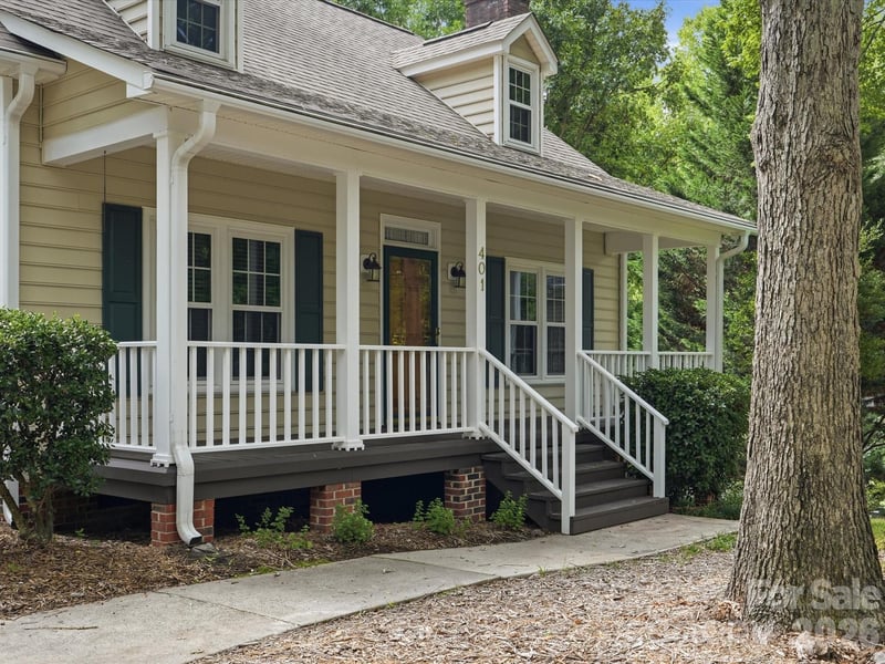 401 Brenwyck Ct, Matthews, NC 28105