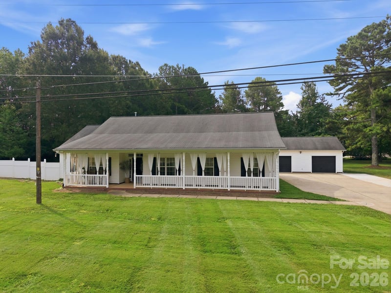 9552 Brief Rd, Charlotte, NC 28227