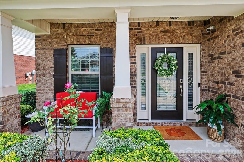 14706 Vaughan Dr, Charlotte, NC 28273