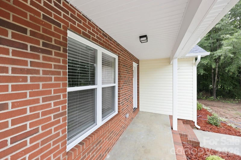 160 Birchwood Dr, Salisbury, NC 28146