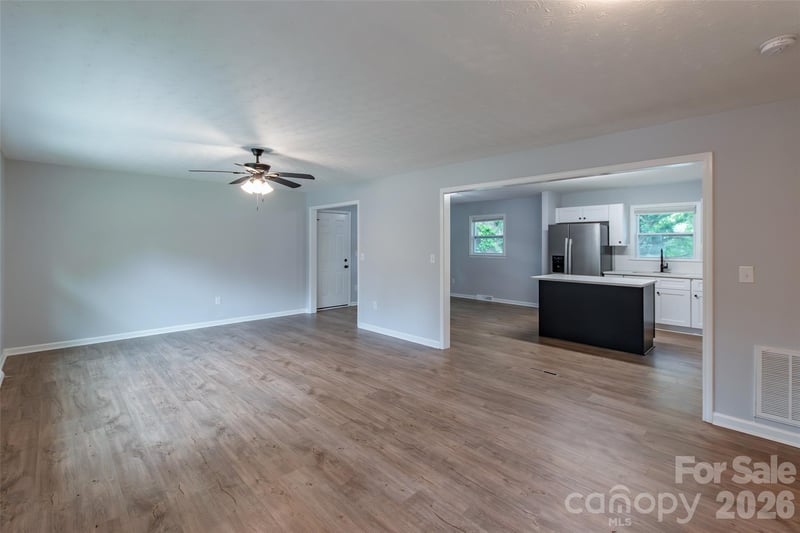 919 N Weldon St, Gastonia, NC 28052