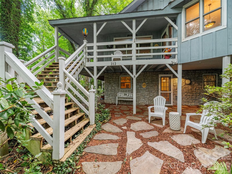 212 Torda Tc, Waynesville, NC 28786