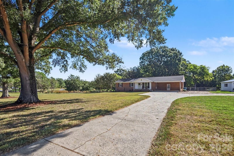 1555 Hess Rd, Concord, NC 28025
