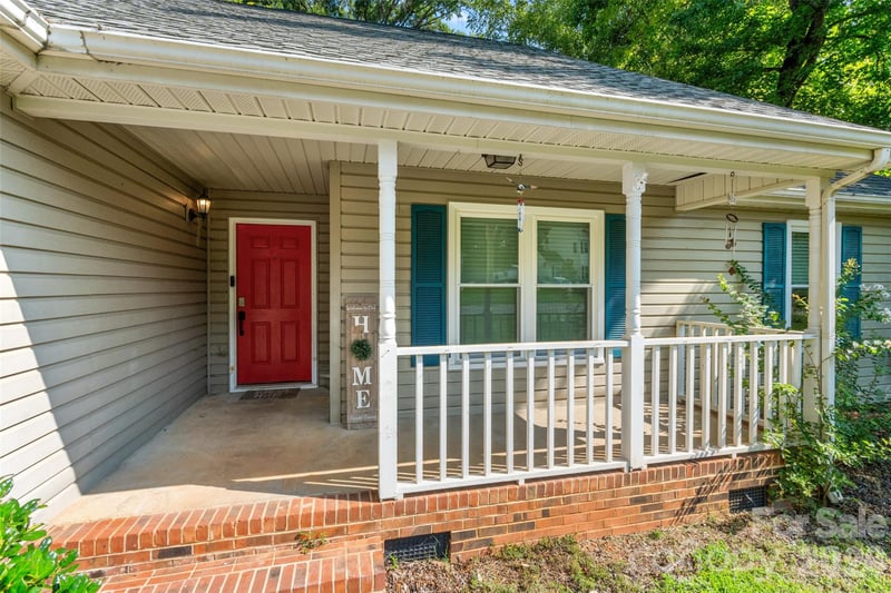 823 Thistledown Dr, Rock Hill, SC 29730