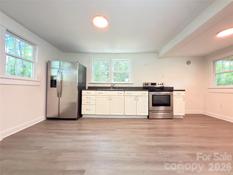 650 Harris St NW, Concord, NC 28025