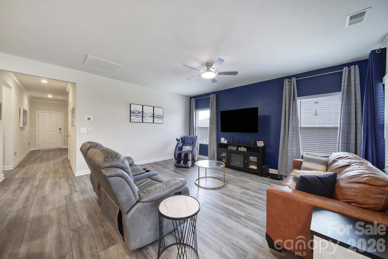 1117 Alicante Ave, Charlotte, NC 28214
