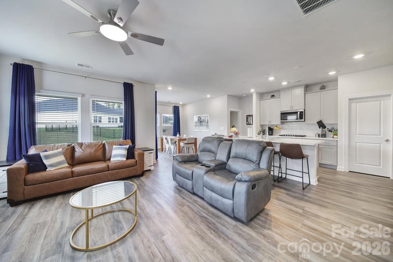 1117 Alicante Ave, Charlotte, NC 28214
