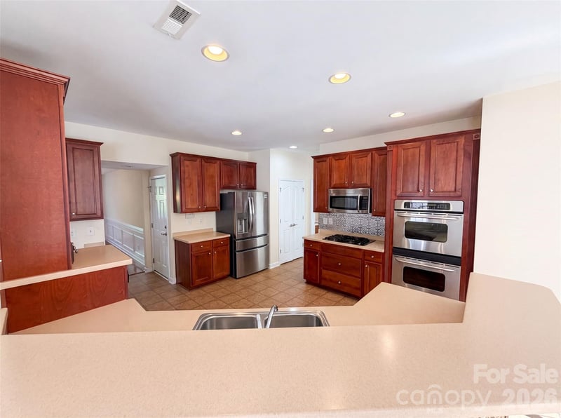 1139 Donelea Ln NW, Concord, NC 28027