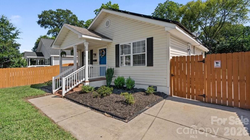 3208 Boyd St, Charlotte, NC 28208