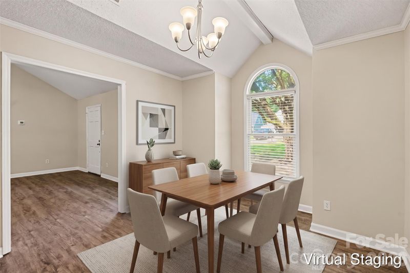 11616 Bowsby Ct, Charlotte, NC 28215