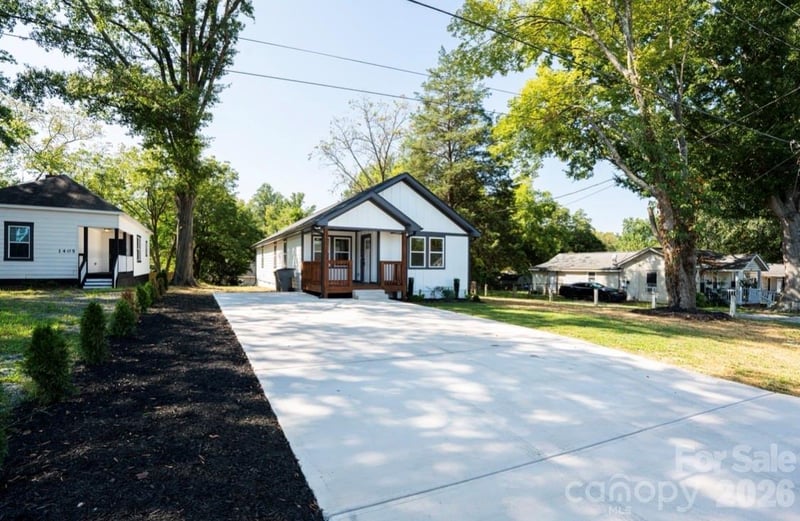 1407 Birch St, Kannapolis, NC 28081
