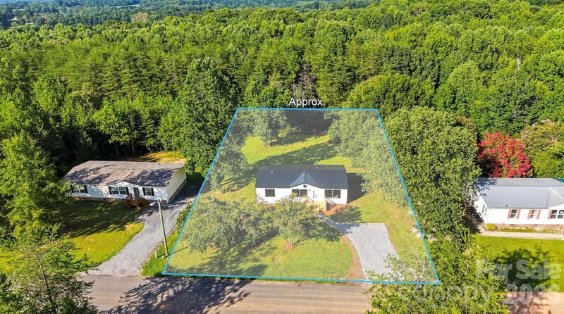 2596 1st Ave NW, Catawba, NC 28609
