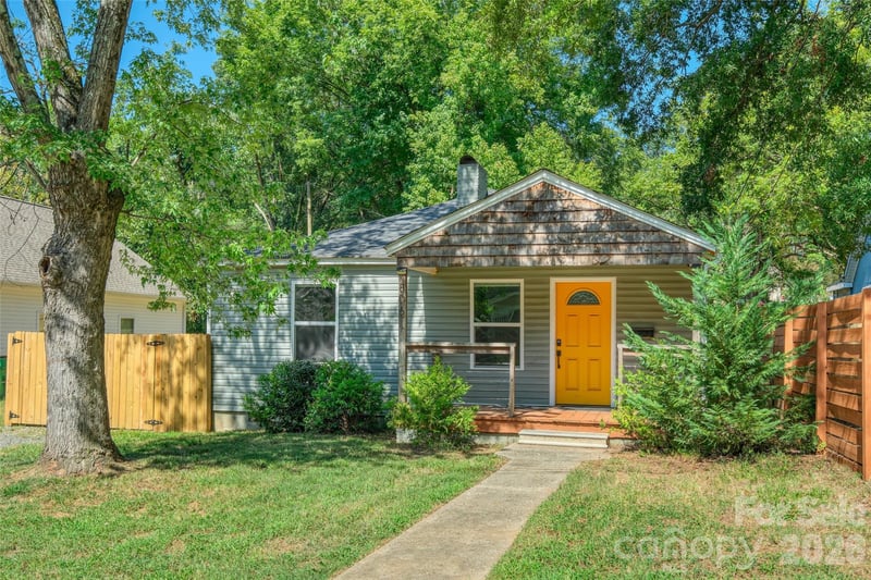 806 Cantwell St, Charlotte, NC 28208