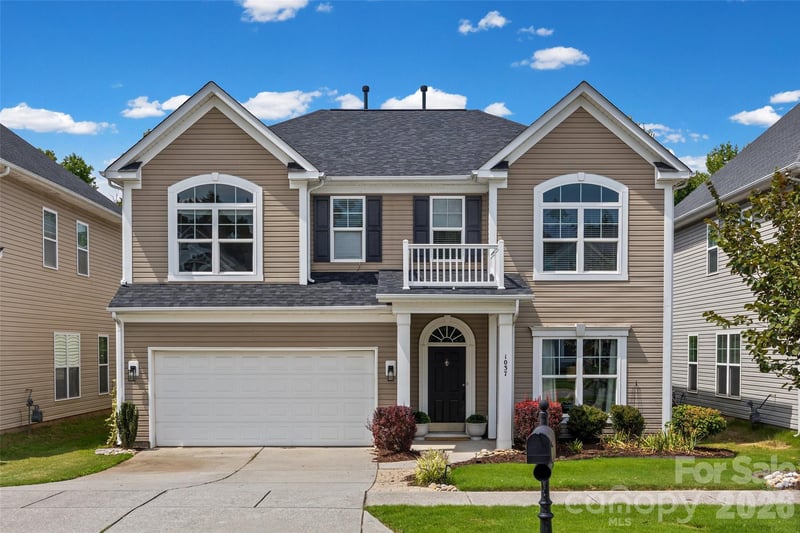 1037 Fleming Ln, Matthews, NC 28104