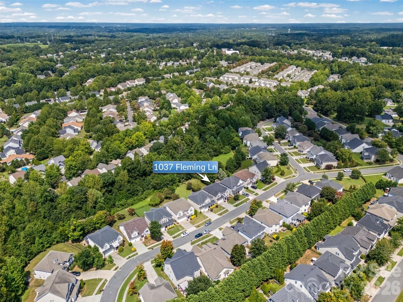 1037 Fleming Ln, Matthews, NC 28104