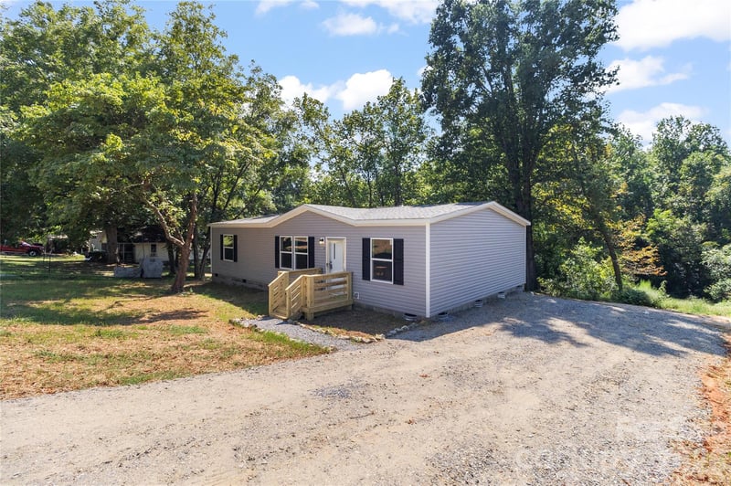 34 S Gaither Ave, Newton, NC 28658