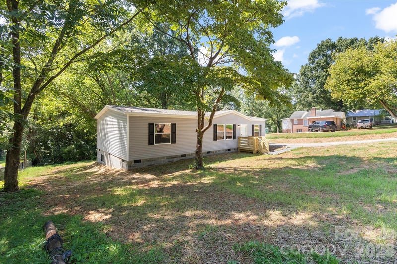 34 S Gaither Ave, Newton, NC 28658