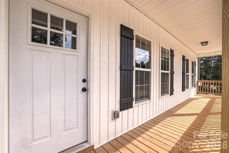 192 Rambler Ln, Blacksburg, SC 29702