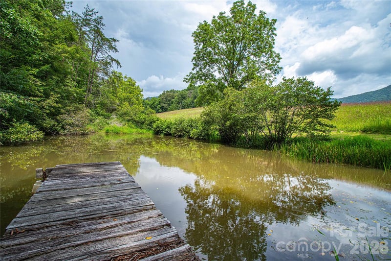 132 Hurd Rd, Canton, NC 28716