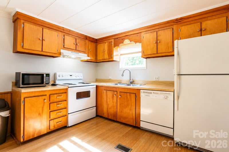 27 Lela Ln #4A, Alexander, NC 28701