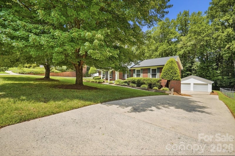 2050 Brownstone Ct, Gastonia, NC 28054