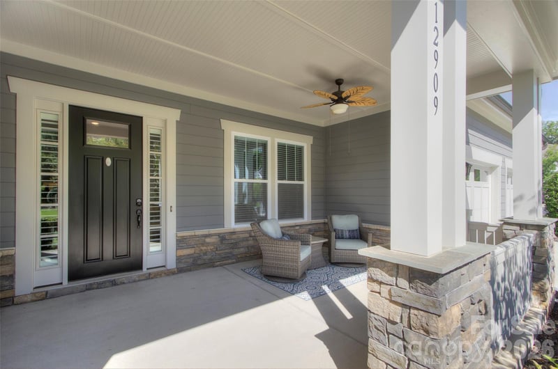 12909 Sandpiper Grove Ct, Charlotte, NC 28278