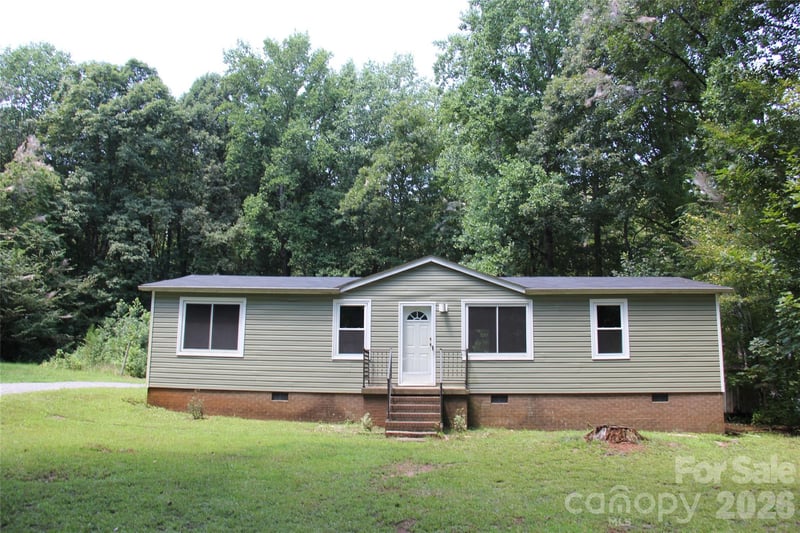 177 Hallmark Estates Dr, Statesville, NC 28625