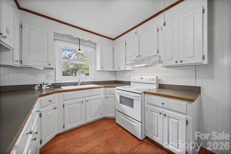 3502 Merry Oaks Ln, Dallas, NC 28034