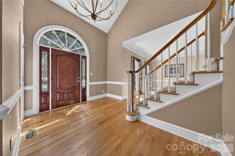 10552 Providence Arbours Dr, Charlotte, NC 28270
