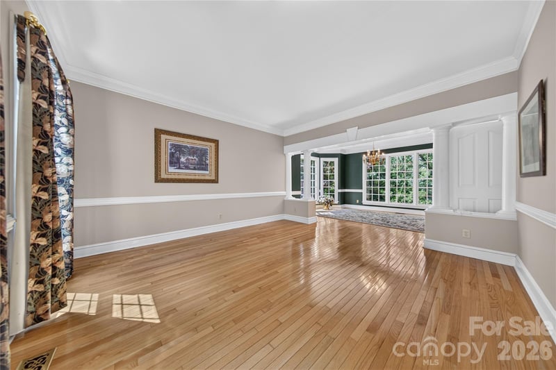 10552 Providence Arbours Dr, Charlotte, NC 28270