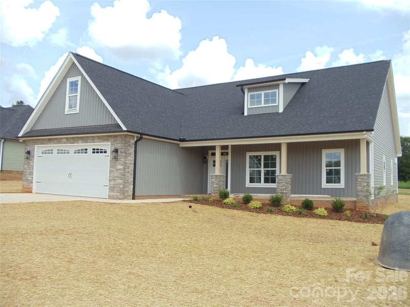 155 Southern Oaks Ln, Salisbury, NC 28147