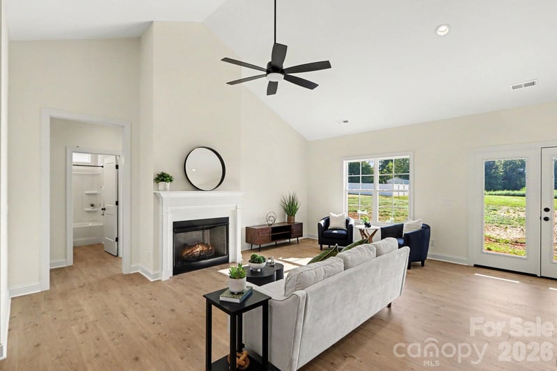 155 Southern Oaks Ln, Salisbury, NC 28147