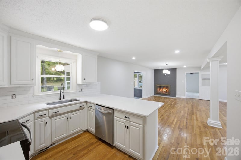 806 Danbrook Cir, Lincolnton, NC 28092