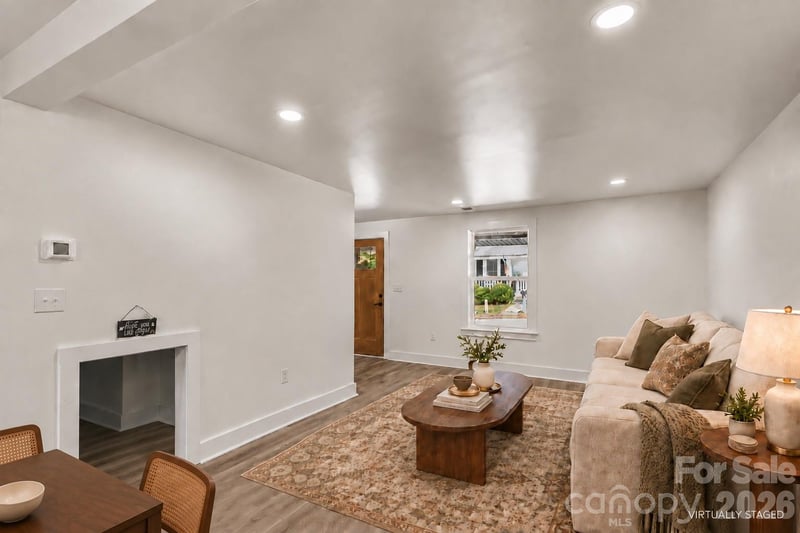 93 St Mary Ave NW, Concord, NC 28025