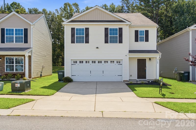 3168 Green Apple Dr, Dallas, NC 28034