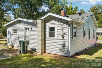 611 Clarinda St, Rock Hill, SC 29730