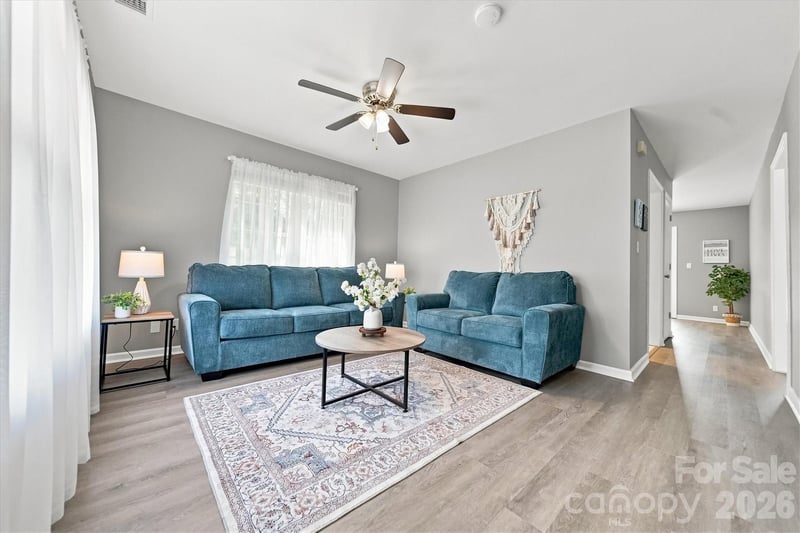 102 Brandywine Dr NE #M-1, Conover, NC 28613