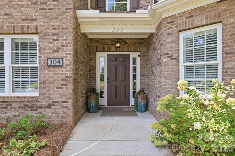 304 Stutts Rd #451, Mooresville, NC 28117
