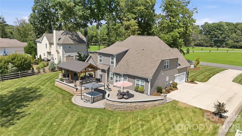 304 Stutts Rd #451, Mooresville, NC 28117