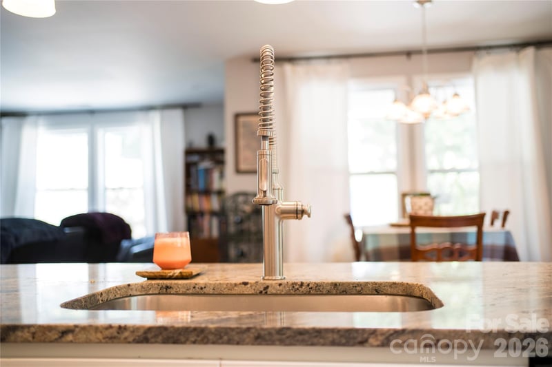 107 Forest St, Asheville, NC 28803