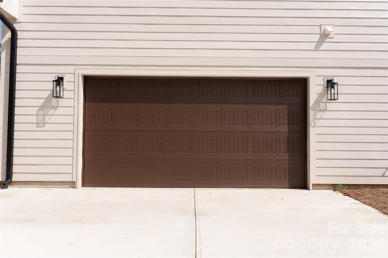 320 Laurel Crest Dr, Kannapolis, NC 28081