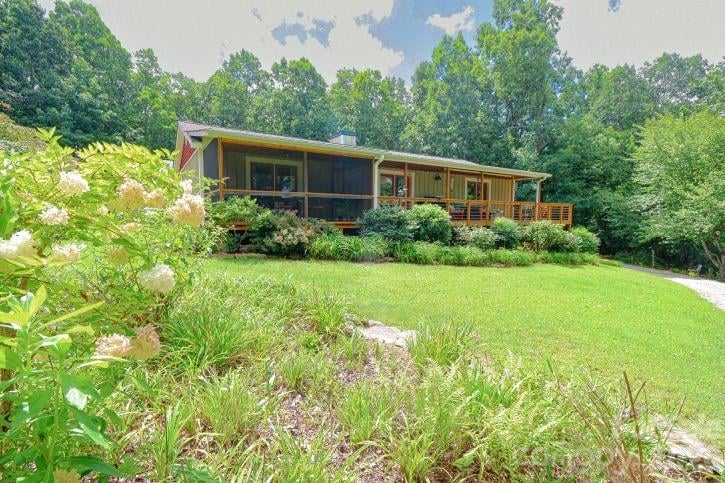 141 Owl Haven Ln, Cedar Mountain, NC 28718