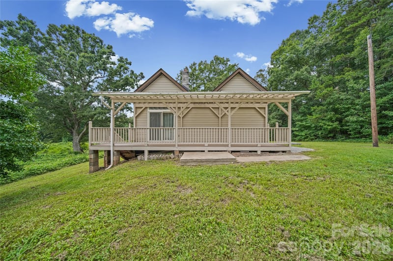 910 Hopewell Church Rd, Catawba, NC 28609