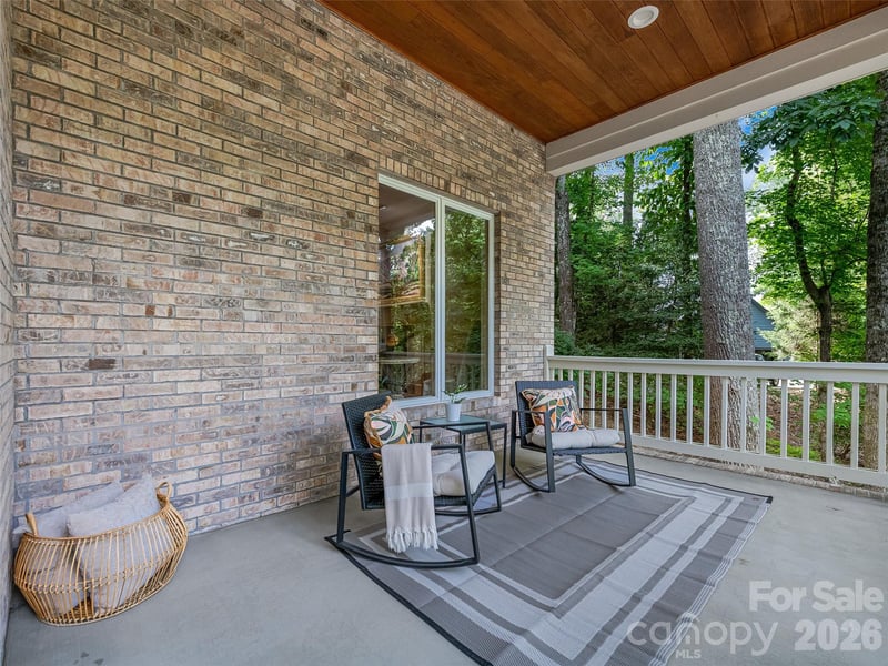 105 Galloway Dr, Asheville, NC 28803