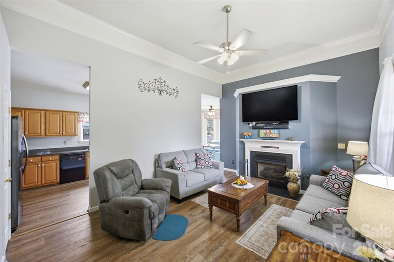 400 Brookhollow Dr, York, SC 29745