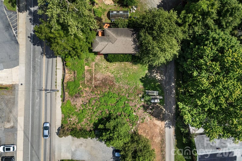 9999 Haywood Rd, Asheville, NC 28806