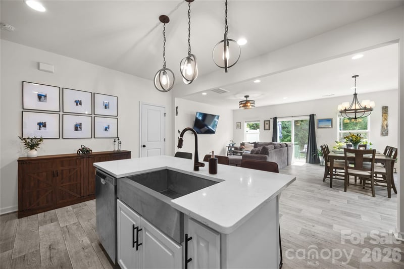 13141 Suncreek Ter, Charlotte, NC 28214