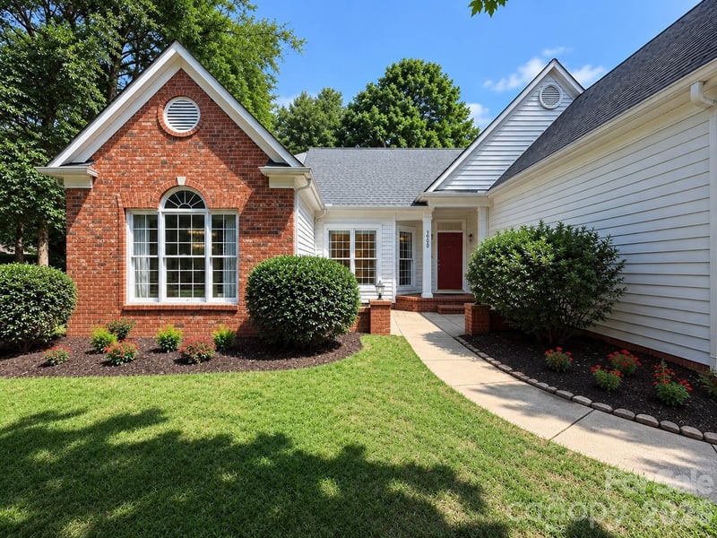 5508 Tullamore Ln, Charlotte, NC 28269