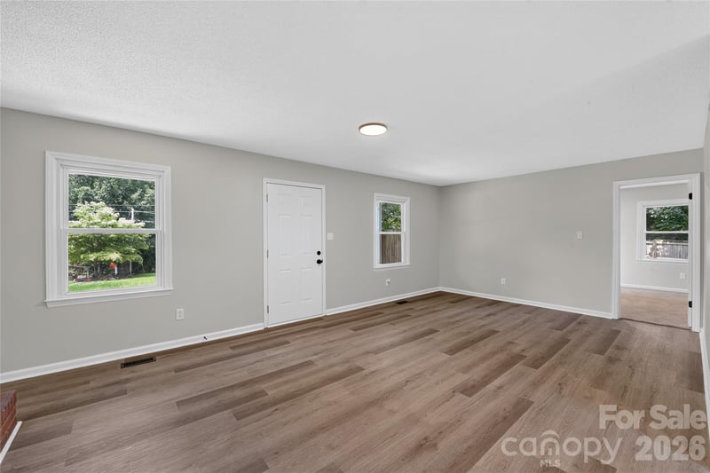 4625 Longbriar Dr, Gastonia, NC 28056