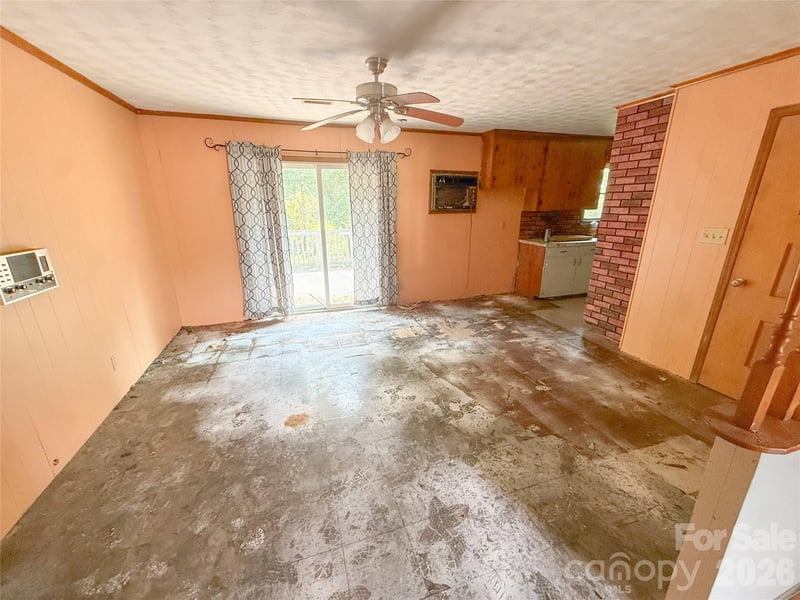 2406 Dale St, Kannapolis, NC 28083